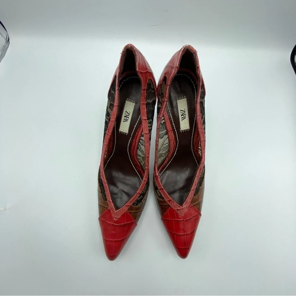 🌹NWOT. Zara Red Animal Print Lace High Heel Shoes. Size 7,5.